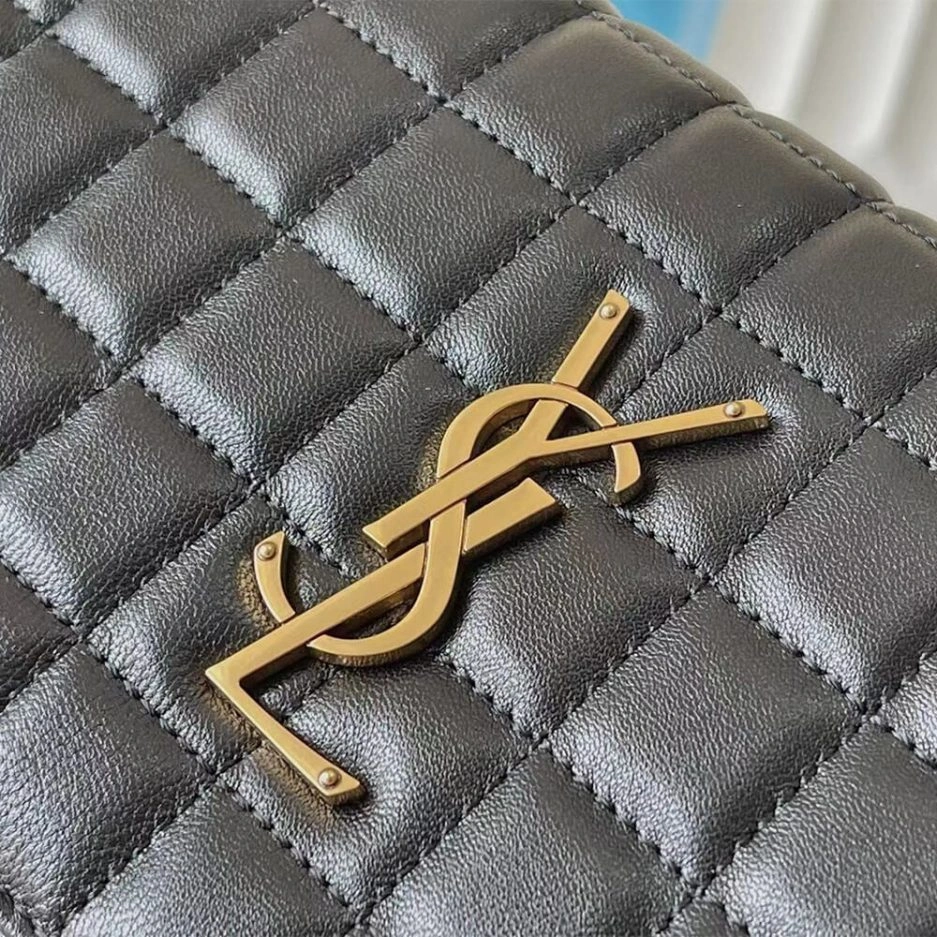 Breathable YSL LAMBSKIN CASSANDRE CHAIN WALLET 1410