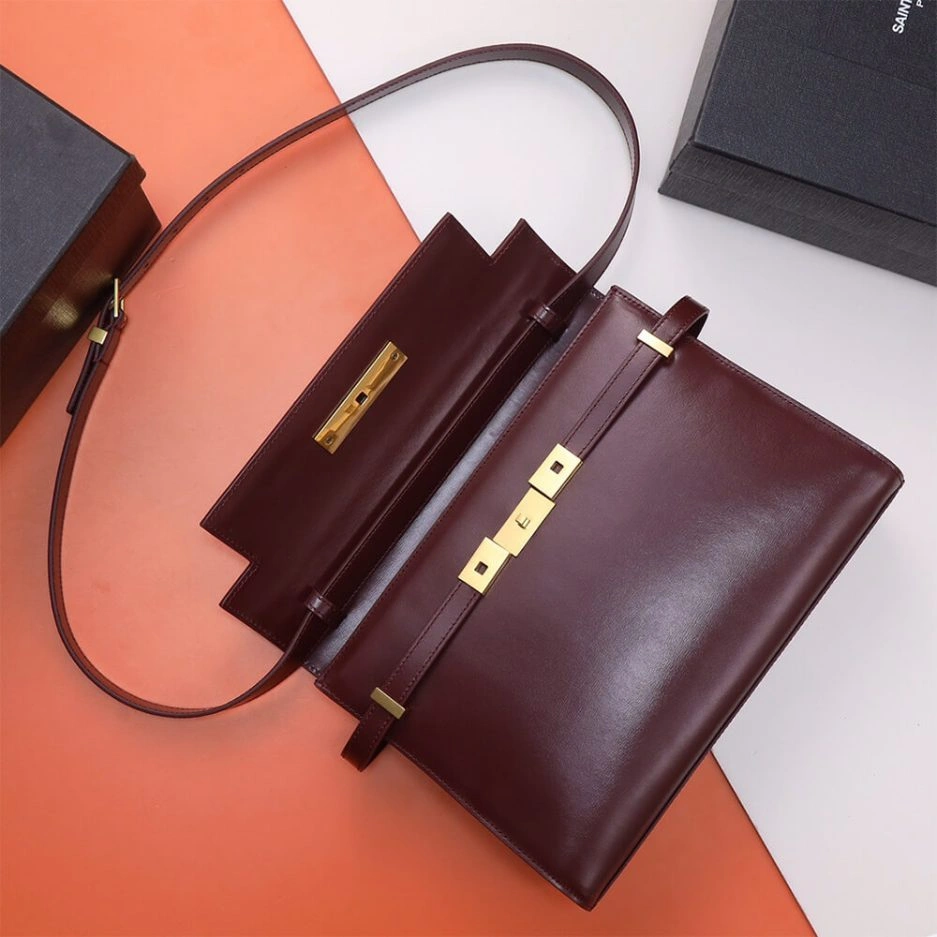 Cozy YSL Manhattan Box 1444