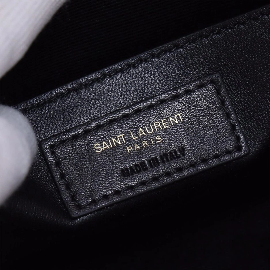 Cozy YSL Manhattan Box 1444