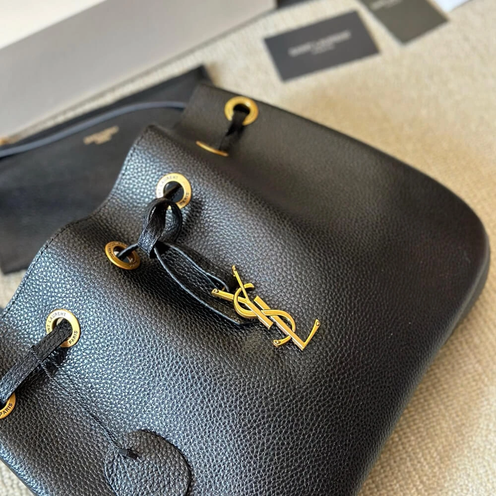 YSL PARIS VII small hobo in grained leather Snug 1456