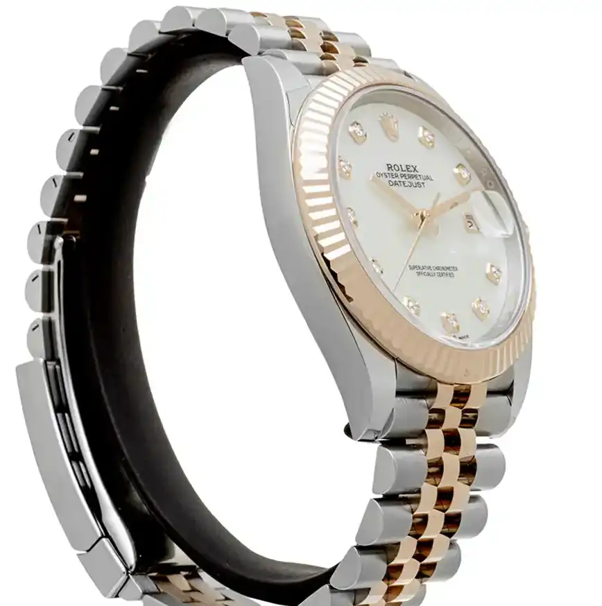 Prestigious JewelLers Rolex Datejust 126331 Stainless Steel