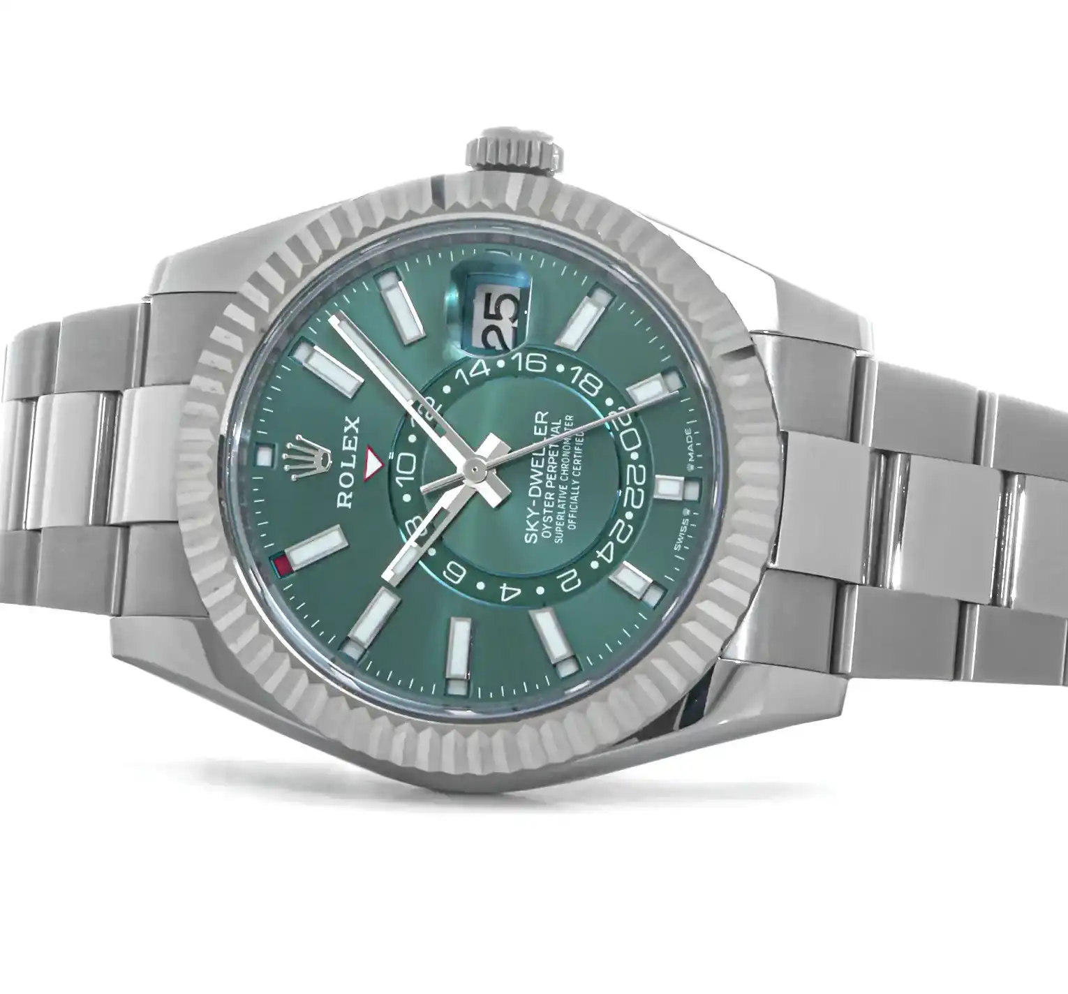 Prestigious JewelLers Green Rolex Sky-Dweller 336934