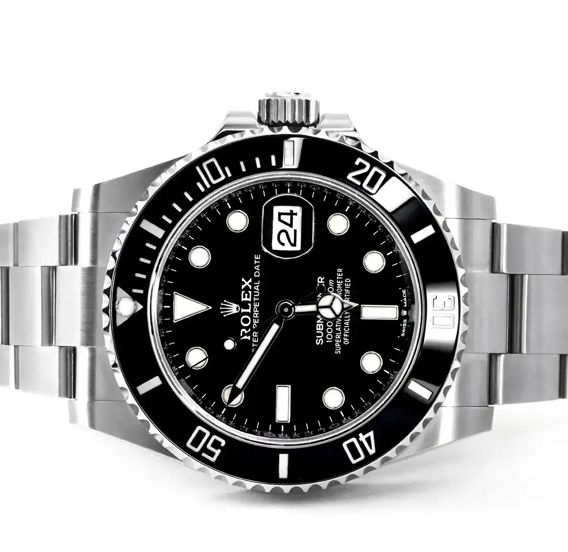 PrestigiousJewelers Rolex Submariner 126610LN Very Good