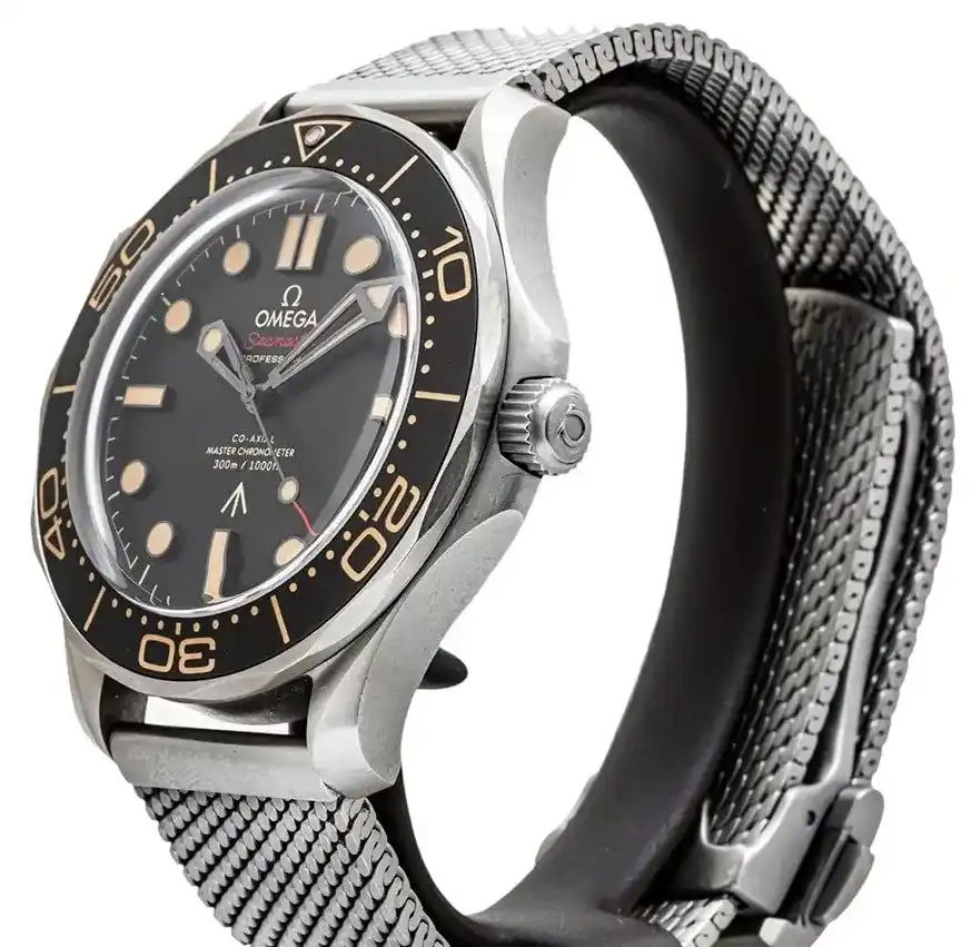 PrestigiousJewelLers Very Good Omega Seamaster Diver 300M 210.90.42.20.01.001