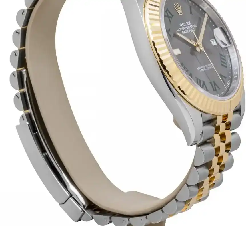 Prestigious JewelLers Stainless Steel & Gold Rolex Datejust 126333