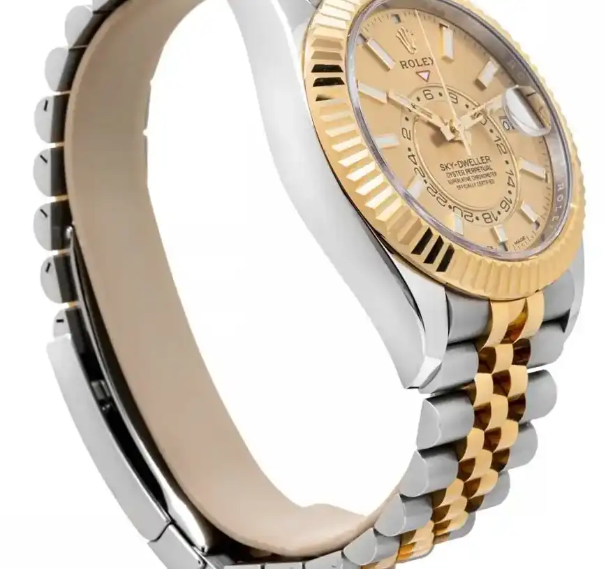 PrestigiousJewelLers Yes Rolex Sky-Dweller 326933