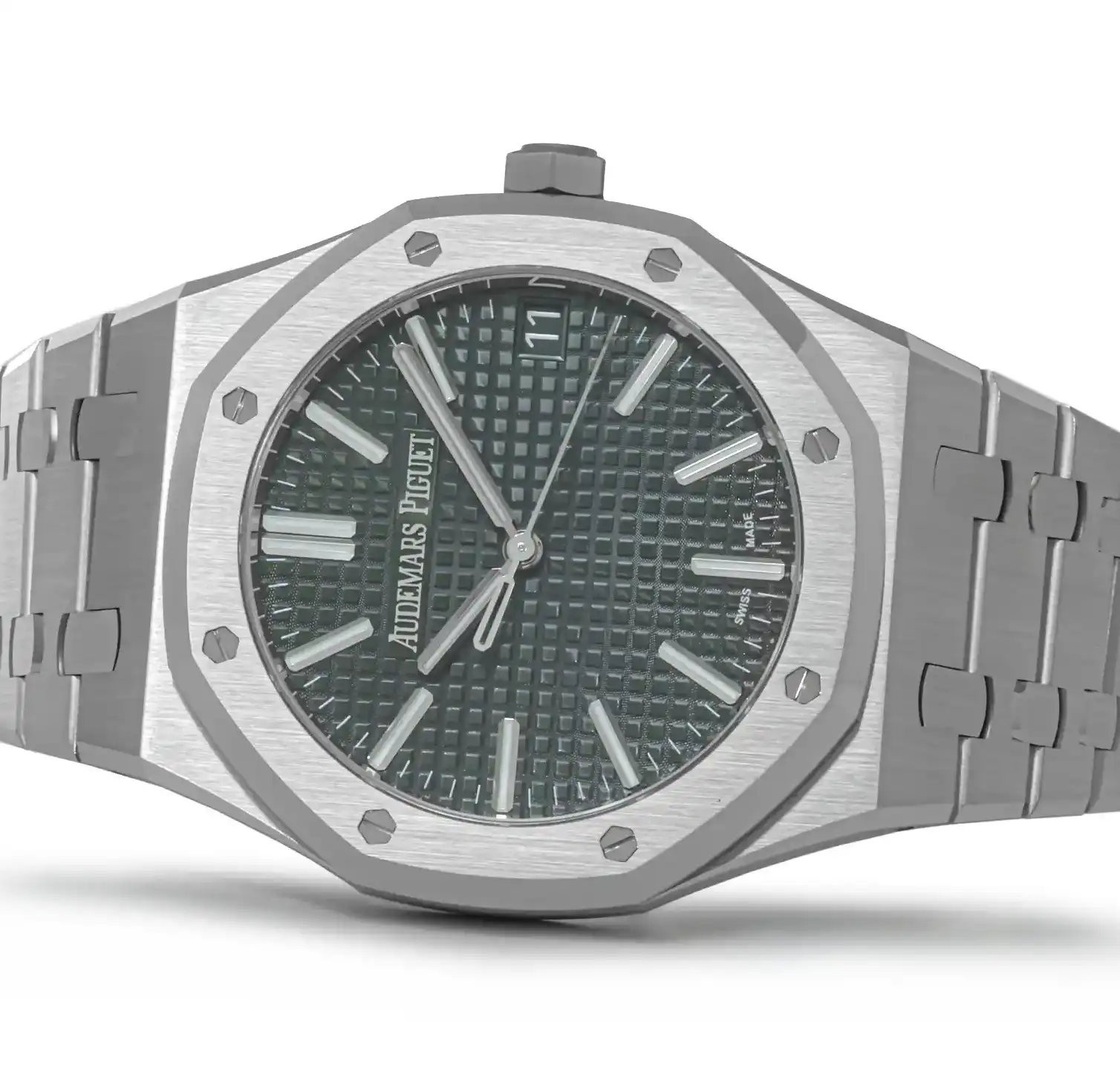 Audemars Piguet Royal Oak 15510ST.OO.1320ST.09 Khaki Green Embossed