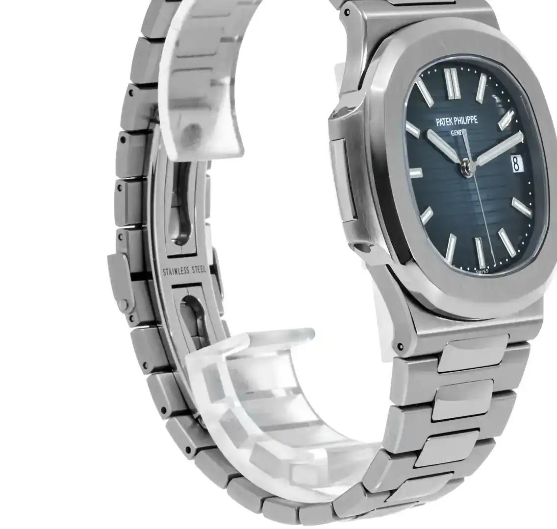 Patek Philippe Nautilus 5711 1A Patek Philippe