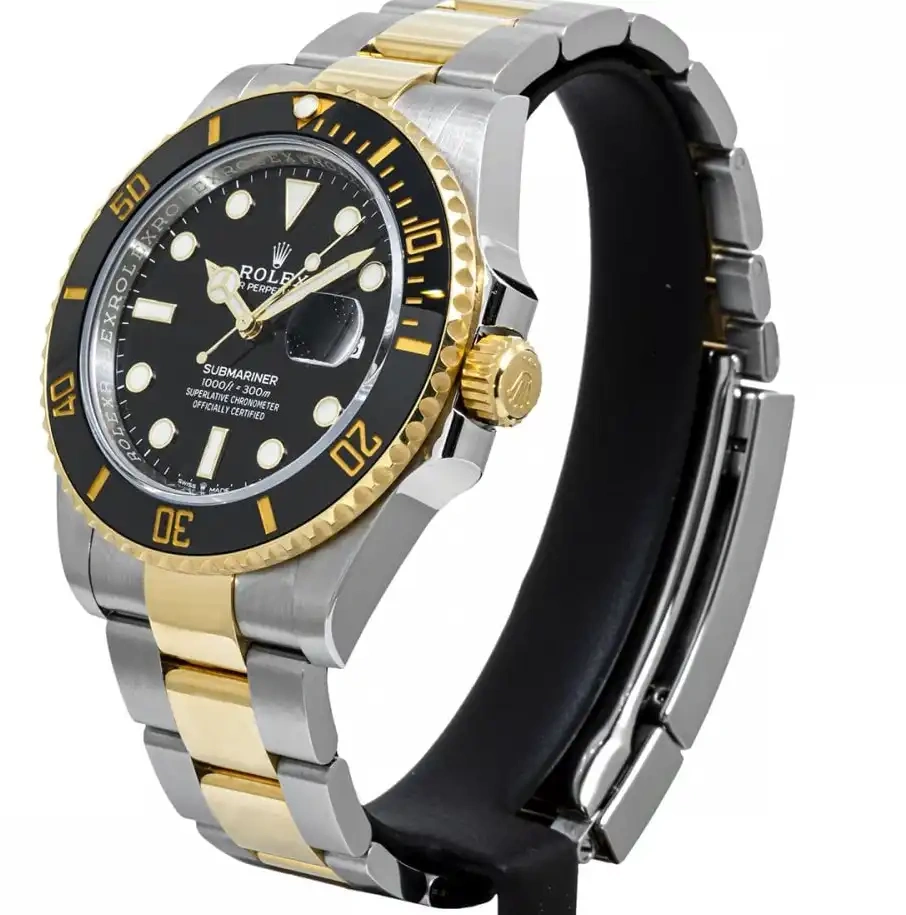 Rolex Submariner 126613LN Very Good