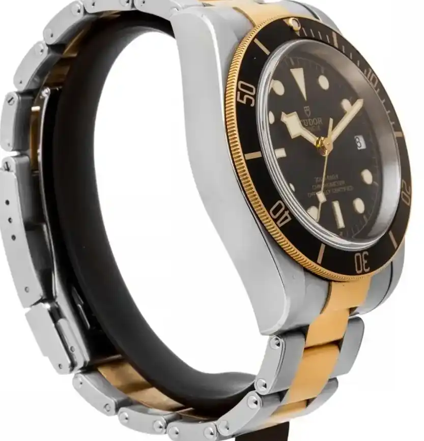 No Tudor Black Bay 79733N-0008