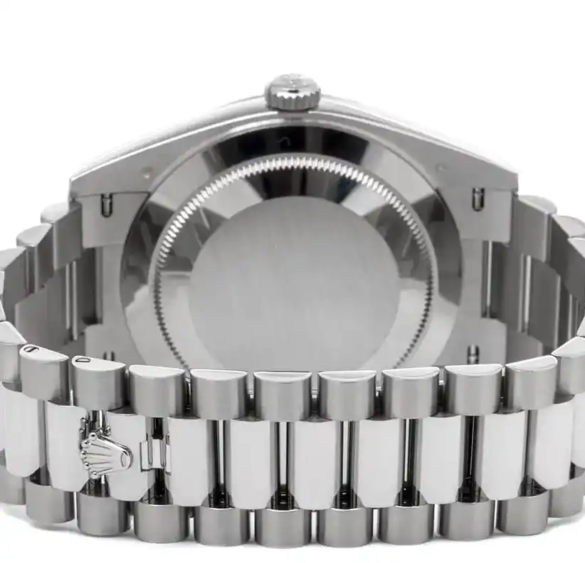 PrestigiousJewelrys Rolex Day-Date 228239 White Gold