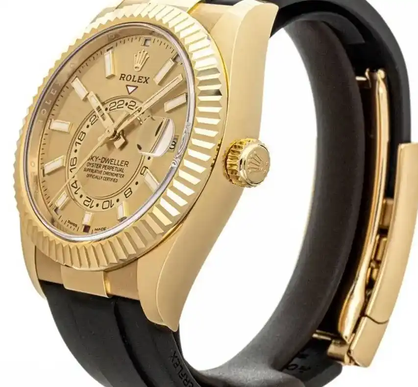 PrestigiousJewellers Rubber Rolex Sky-Dweller 326238