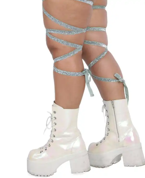 K Pair of Non-Slip Silver Glitter Leg Wraps