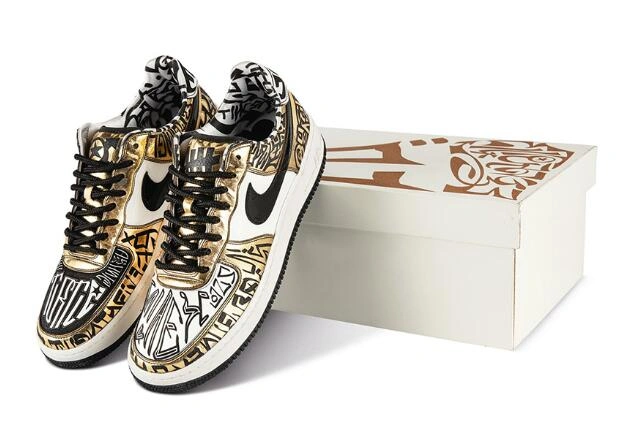 Air Force 1  Black Gold