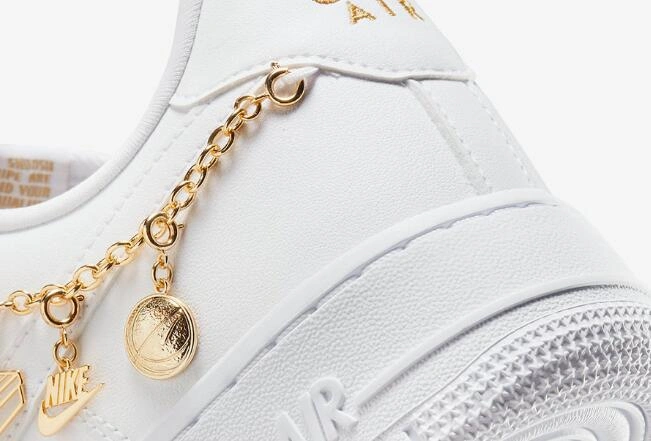 Air Force 1 Low LX Lucky Charms White