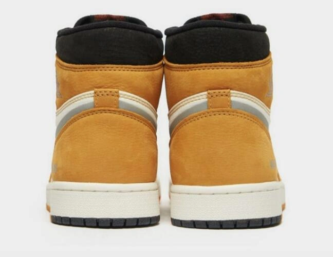 Air Jordan 1 Element Gore Tex Light Curry