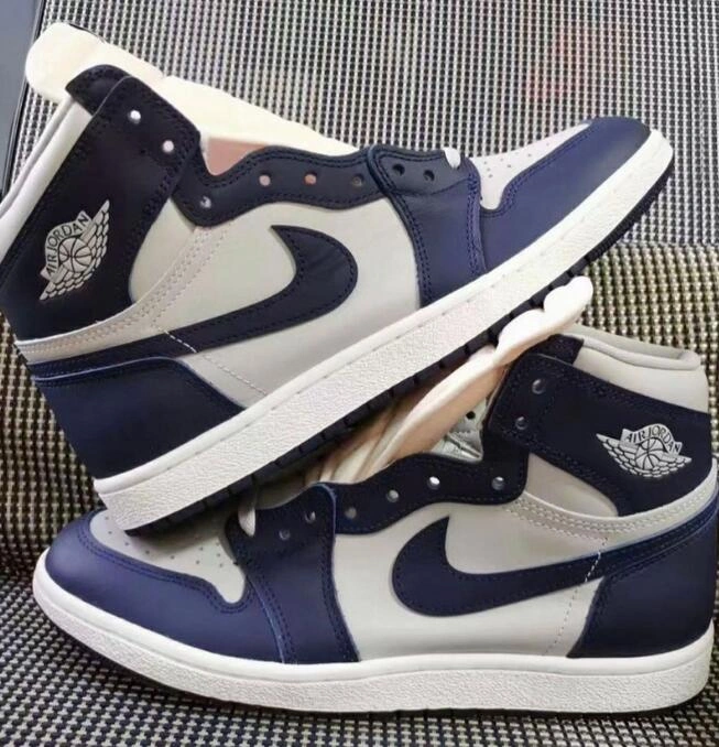 Air Jordan 1 High 85 Georgetown
