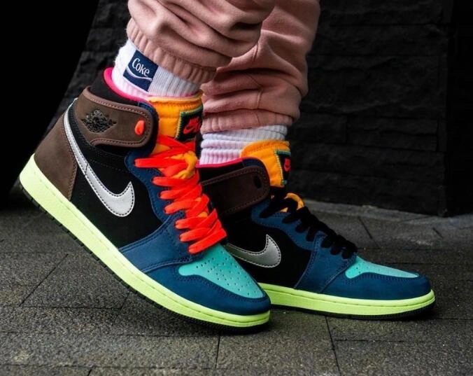 Air Jordan 1 High OG Bio Hack-1