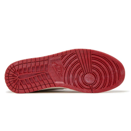 Air Jordan 1 High OG Chicago Lost Found