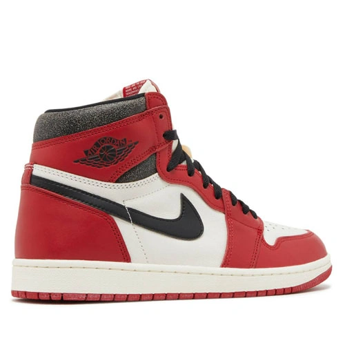 Air Jordan 1 High OG Chicago Lost Found