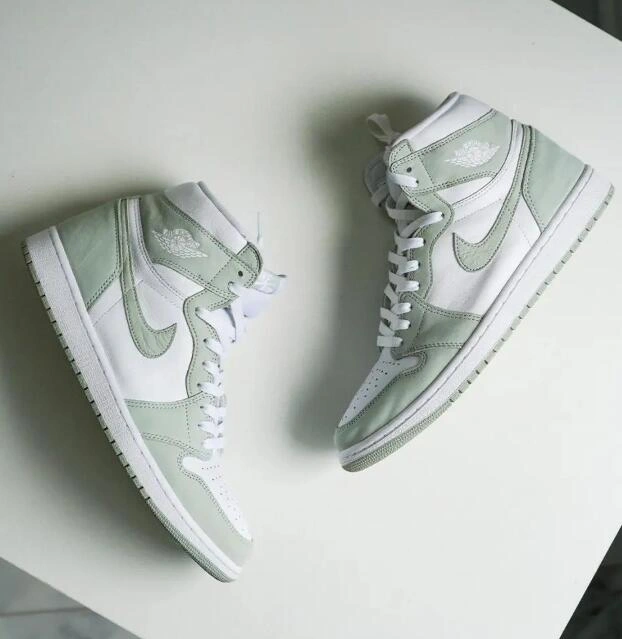 Cheap Air Jordan 1 High OG WMNS Seafoam
