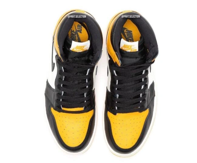 Air Jordan 1 High OG Yellow Toe