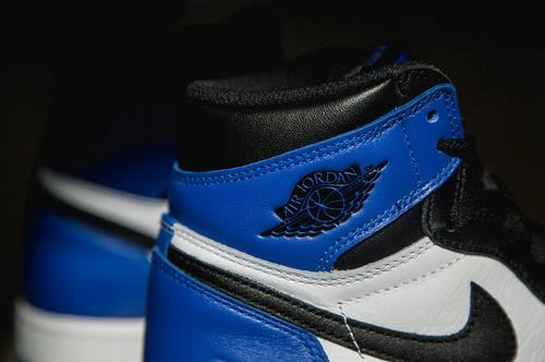 Air Jordan 1 High Royal Black Toe-1