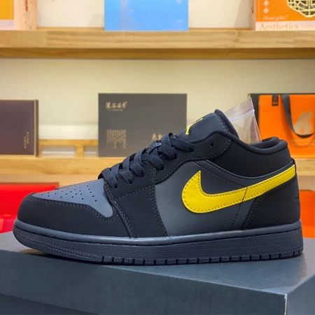 Air Jordan 1 Low Black University Gold