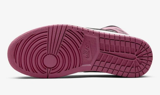 Air Jordan 1 Mid Berry