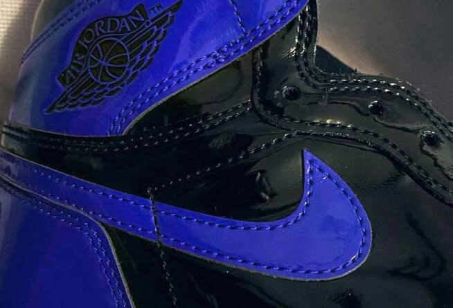 Air Jordan 1 Patent Royal Blue