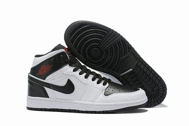 Air Jordan 1 Retro-214
