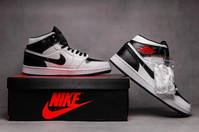 Cheap Air Jordan 1 Retro Black Red-1