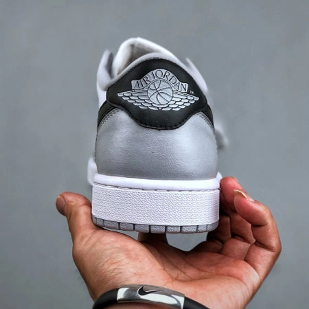 Air Jordan 1 Retro Low OG Barons
