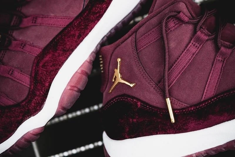 Air Jordan 11  Velvet Heiress Women-1