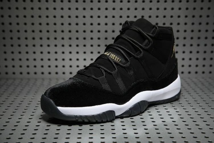 Air Jordan 11 Black “Heiress”-1