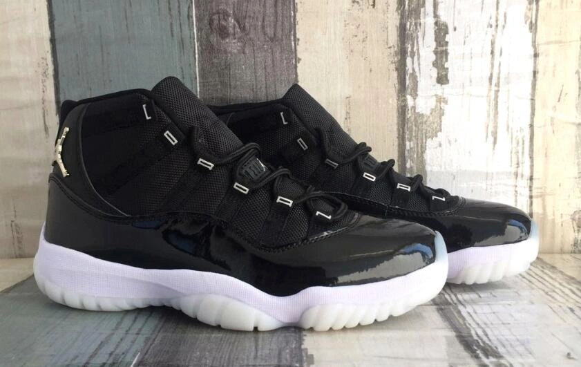 Air Jordan 11 Black Silver-1