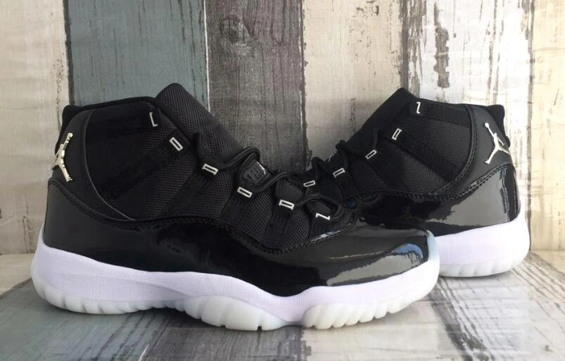 Air Jordan 11 Black Silver-1
