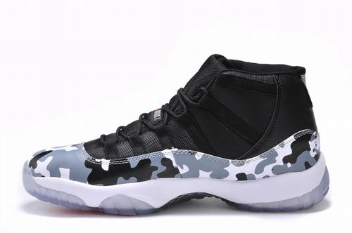Air Jordan 11 Camouflage Edition