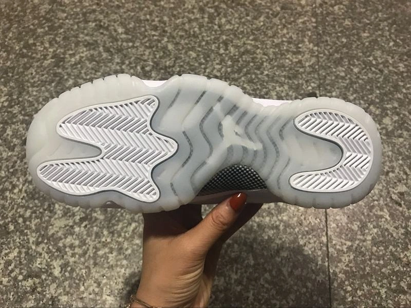 Air Jordan 11 GS All White-1