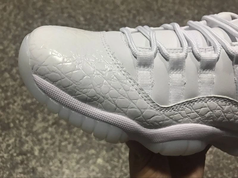 Air Jordan 11 GS All White-1
