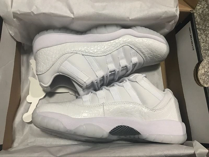 Air Jordan 11 GS All White-1