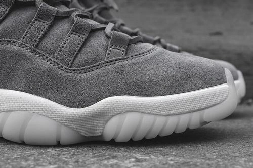 Air Jordan 11 "Grey Suede"