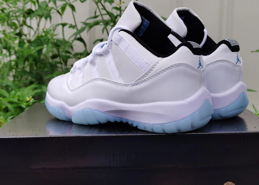 Air Jordan 11 Low Blue legend-1