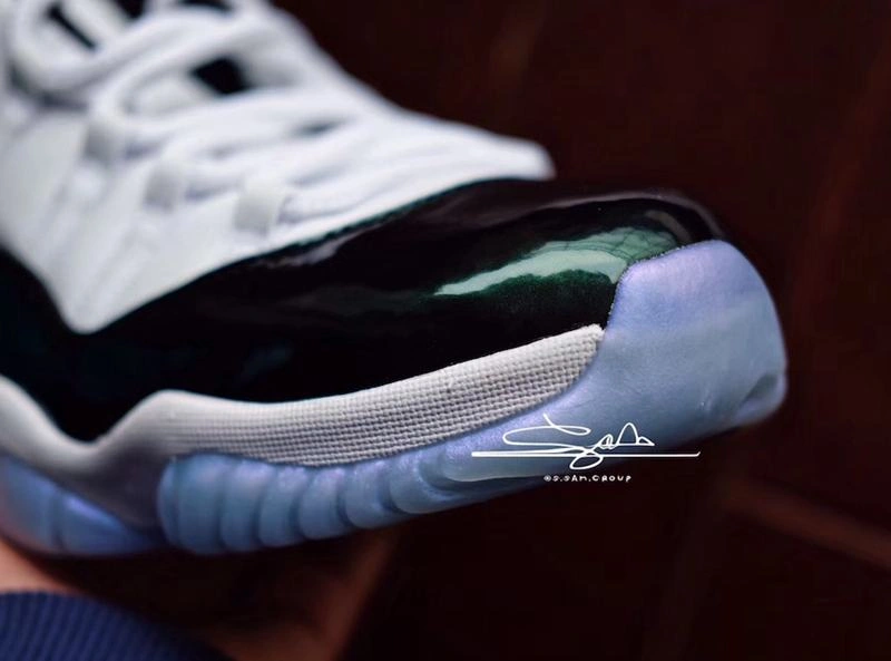 Air Jordan 11 Low Easter-01