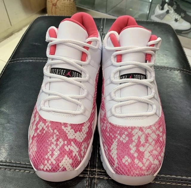 Air Jordan 11 Low GS WMNS Pink Snakeskin-1