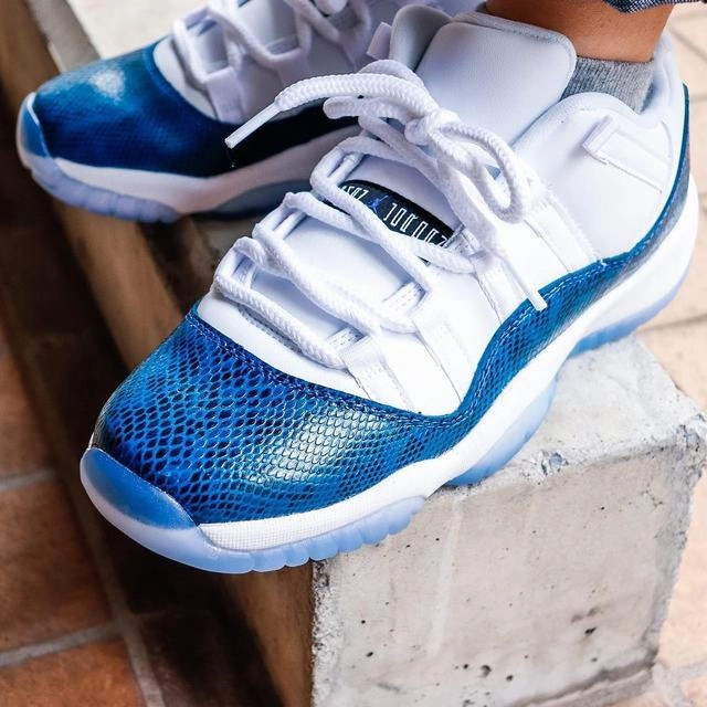 Air Jordan 11 Low Snakeskin-1