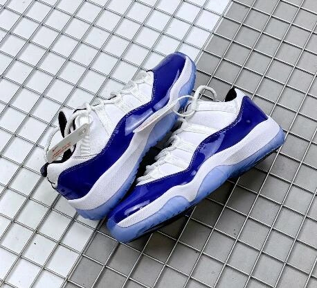 Air Jordan 11 Low WMNS Concord-1