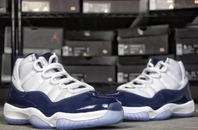 Air Jordan 11 “Midnight Navy” For Women