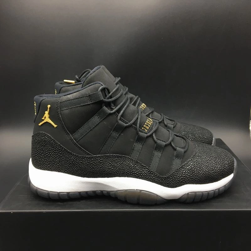 Air Jordan 11 PRM "Heiress"-01