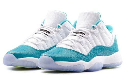 Air Jordan 11 Retro Low GS Turbo Green